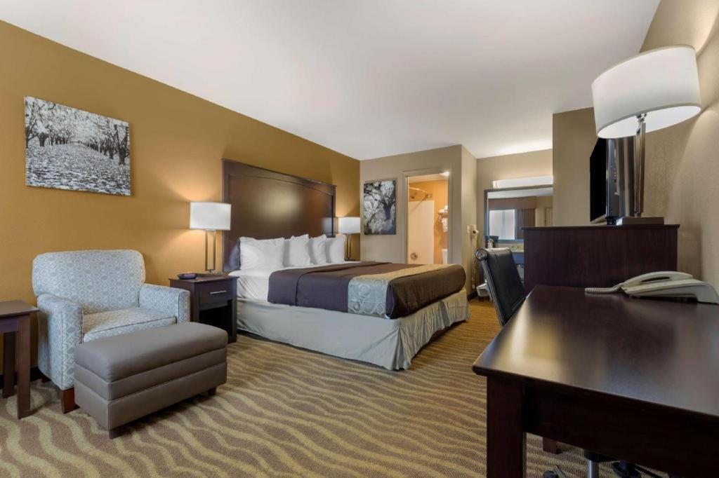 Best Western Taylor Inn Екстер'єр фото
