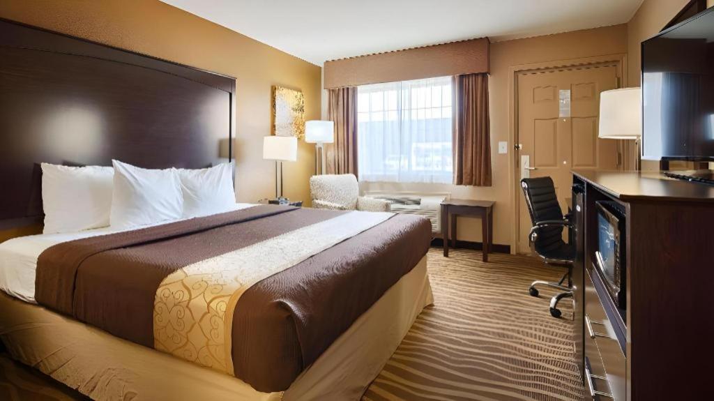 Best Western Taylor Inn Екстер'єр фото