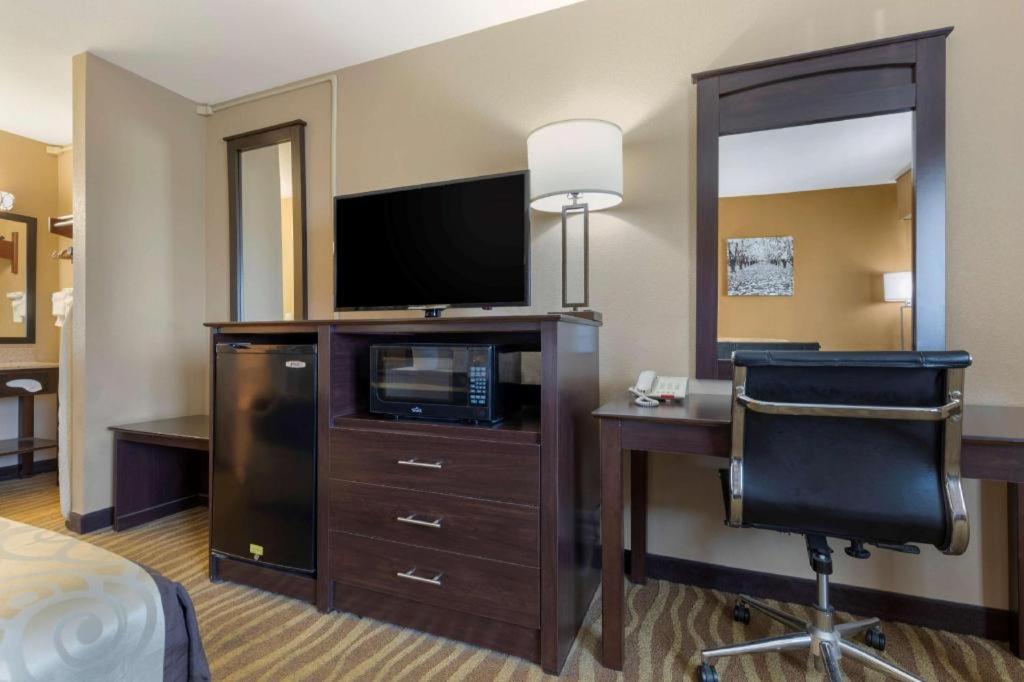 Best Western Taylor Inn Екстер'єр фото